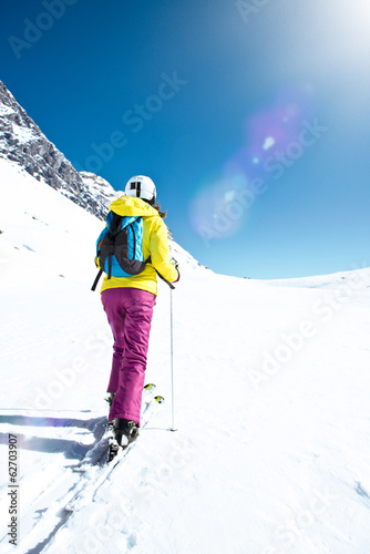 Skiläuferin photo