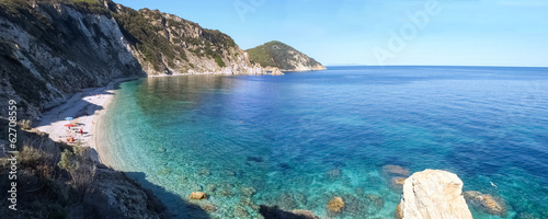 Cuadro en lienzo Elba Island, the sea view