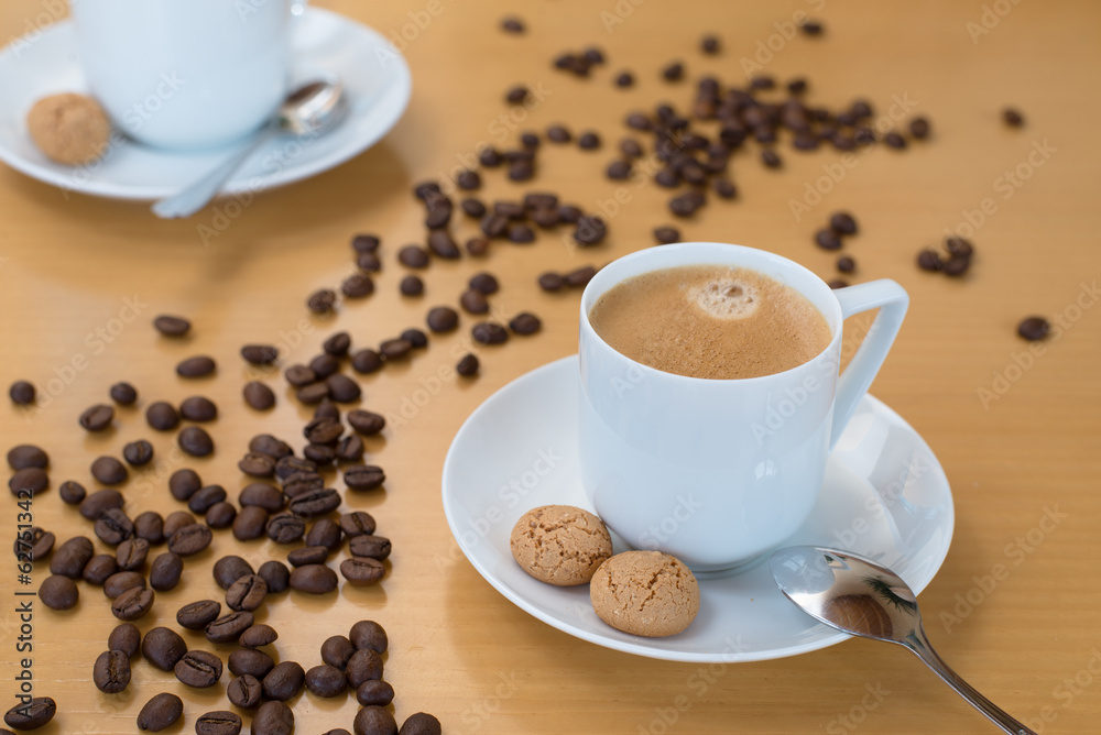 Obraz premium Espresso mit Amerettini