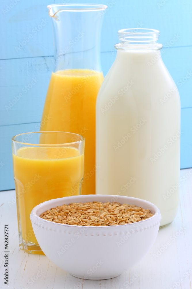 Delicious and healthy granola cereal Delicious and healthy granola cereal