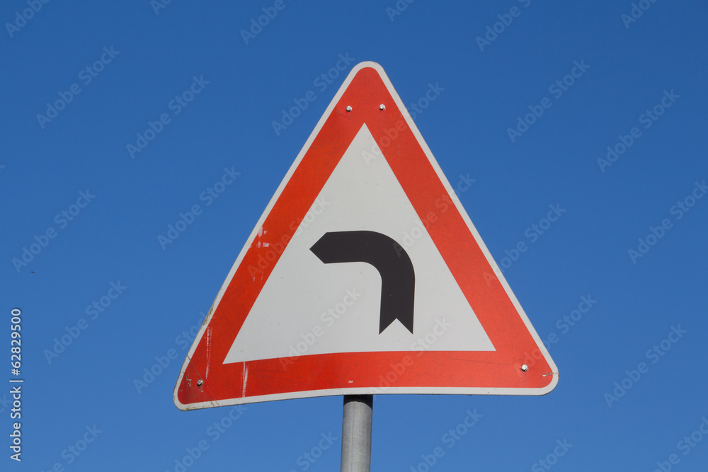 scharf links abbiegen scharf links abbiegen