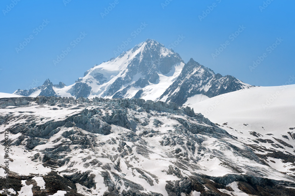 Obraz premium The view of massive Mont Blanc, France