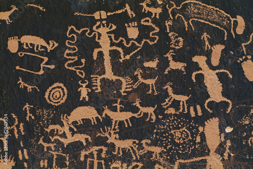 Ancient pueblo rock art, Newspaper Rock State Historic Park, Utah, USA