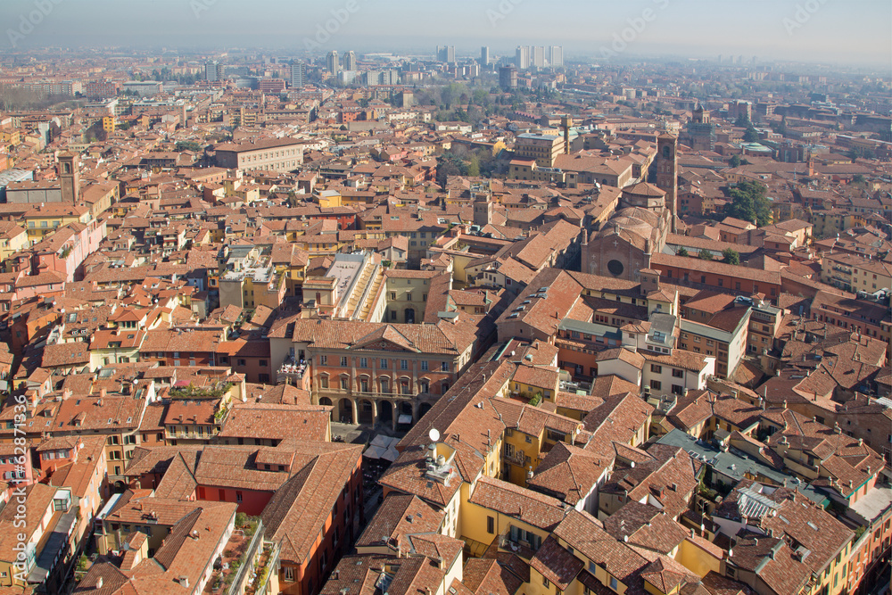 Bologna - Outlook from Torre Asienlli to east