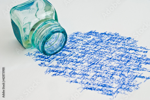 Photos Tintenfass und Schrift