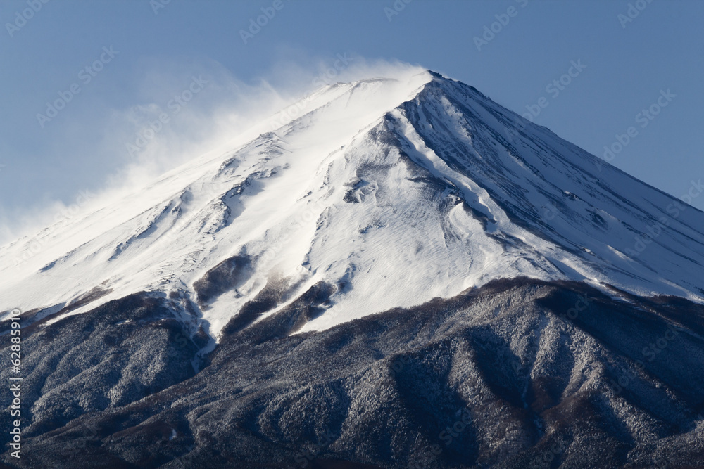 Mt.Fuji forms clouds
