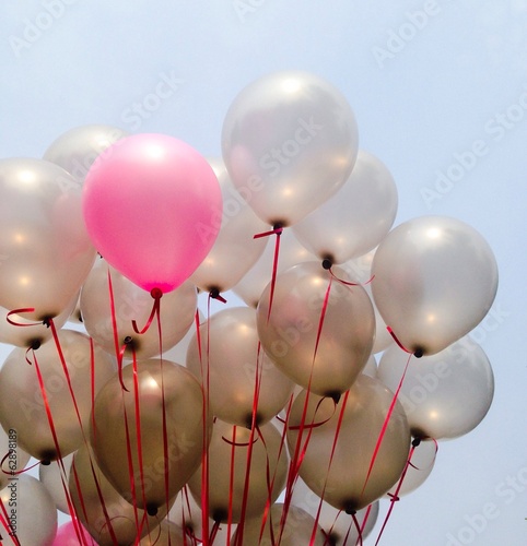 pink balloon