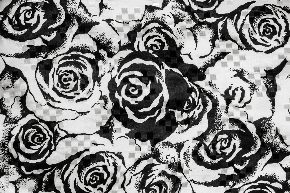 Black and white roses