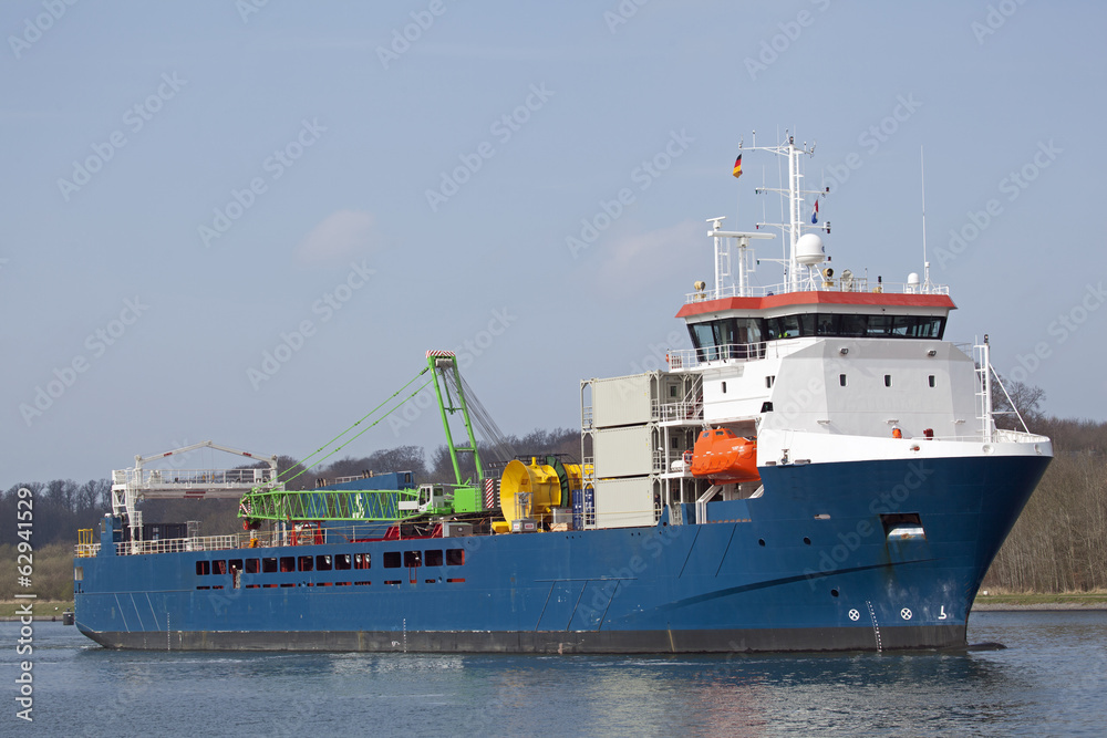 Stückgutfrachter auf dem Nord-Ostsee-Kanal, Kiel, Deutschland