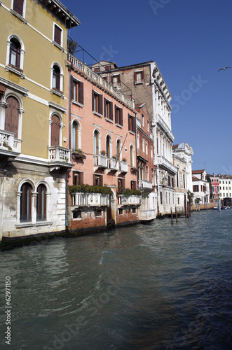 Houses and Buildings in water of Venice Grand Channel © PanoArt360