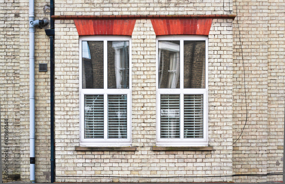 Double glaze windows