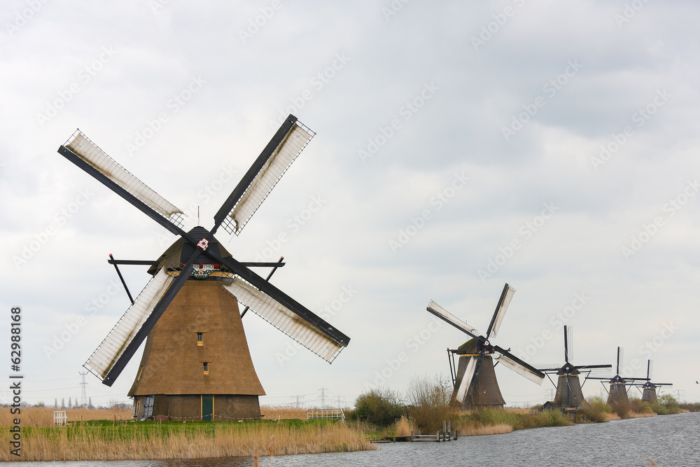 Dutch windmills at Kinderdijk, near Rotterdam, Holland