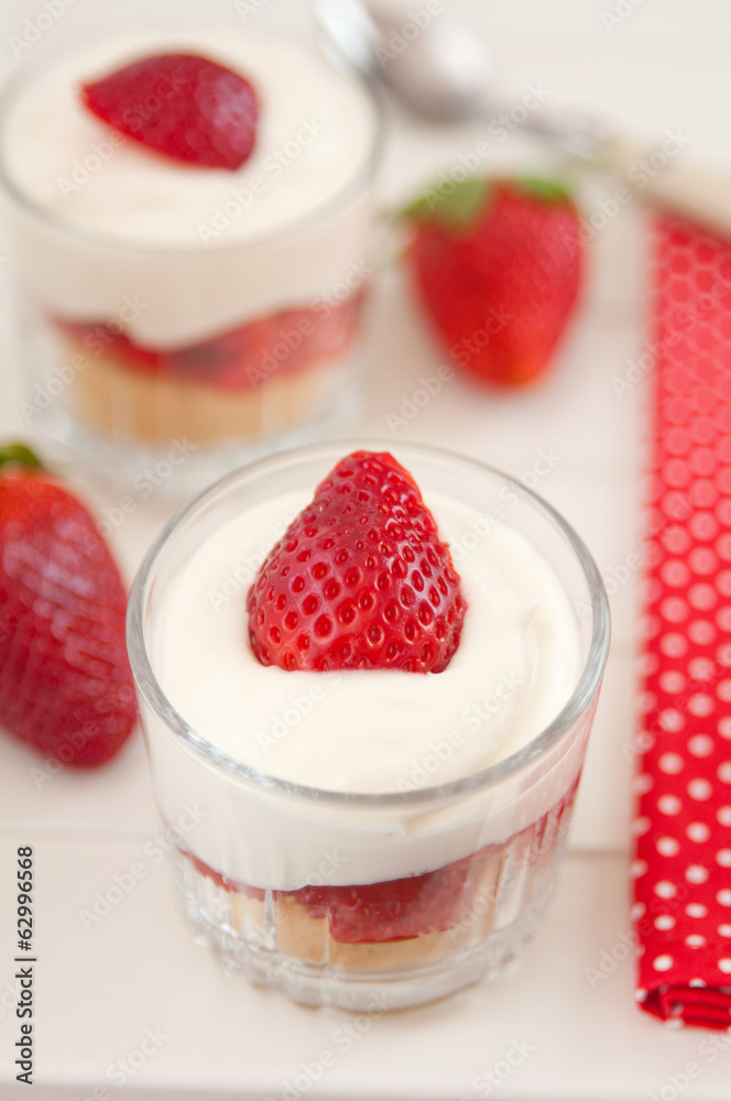 Erdbeer Sahne Dessert