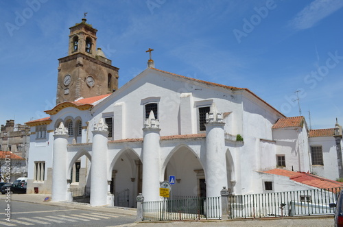 Kirche und Kirchturm in Beja Alentejo Portugal photo