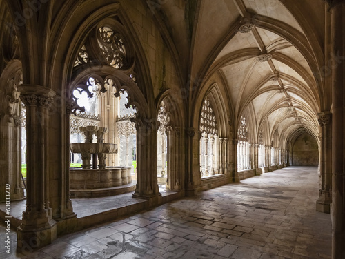 Fountain in the Royal Cloister of the Batalha Monastery