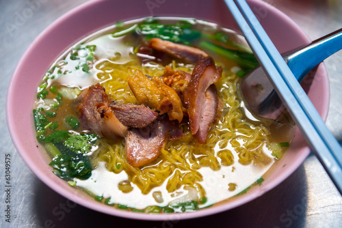 chinese egg red pork noodle