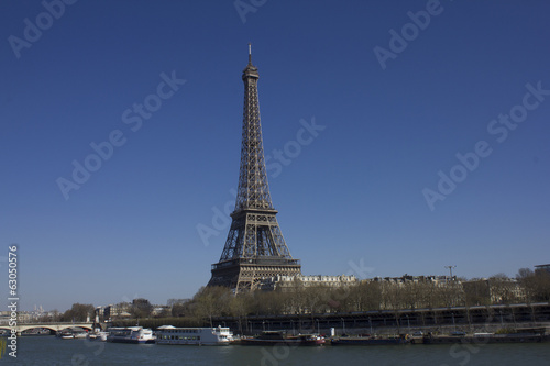 Tour Eiffel Paris France eiffel tower    H. bennour