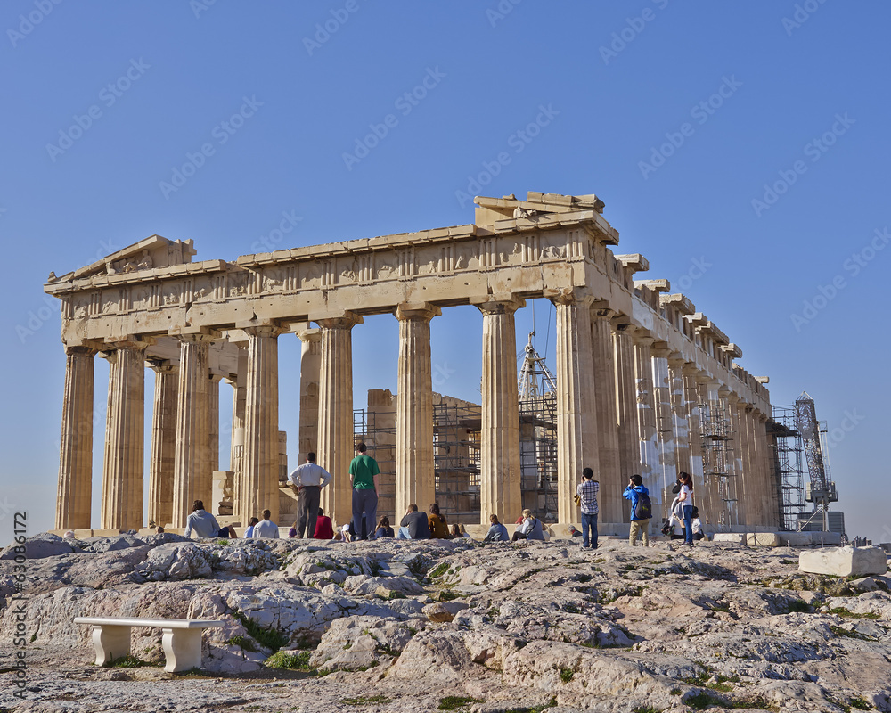 Tourists in front of parthenon, Acropolis Athens, Greece - obrazy, fototapety, plakaty 