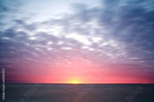 Sunrise on the sea © Sensay
