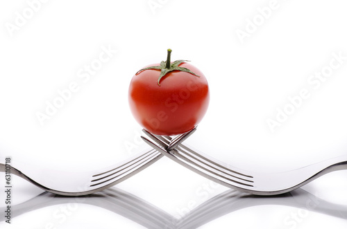 forchetta con pomodoro