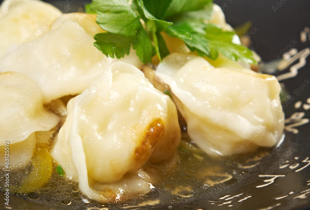 potato and mushrooms dumplings