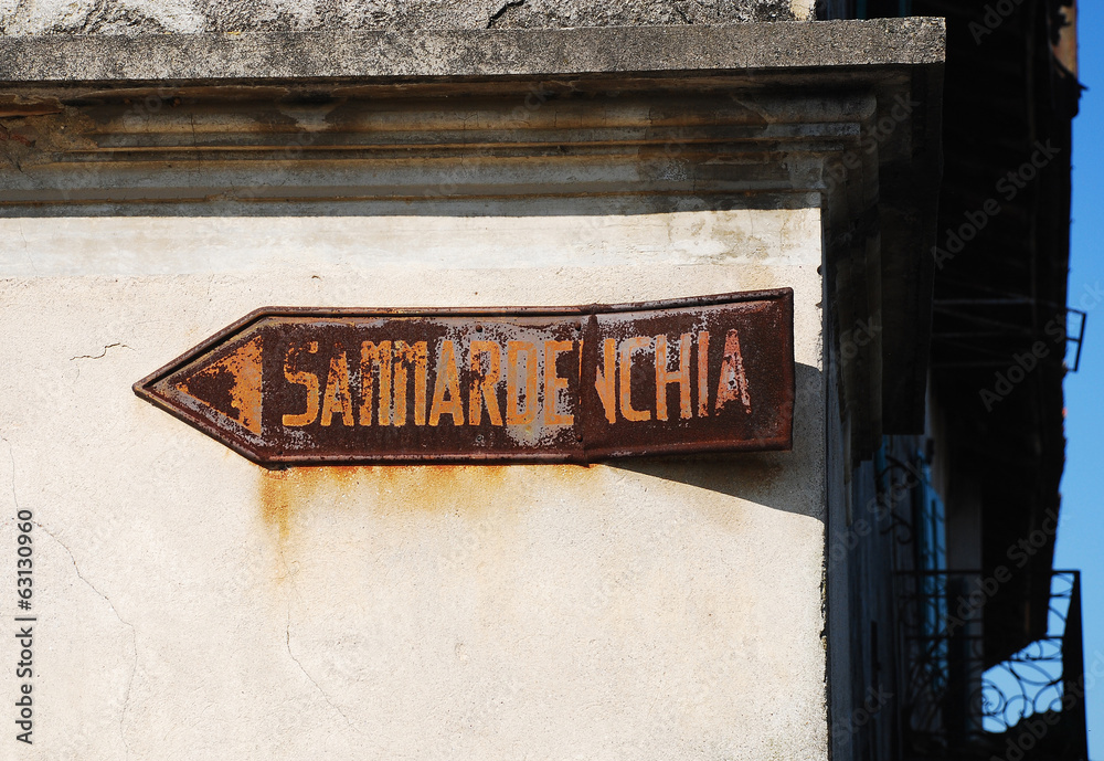 Fototapeta premium Old Sammardenchia Sign
