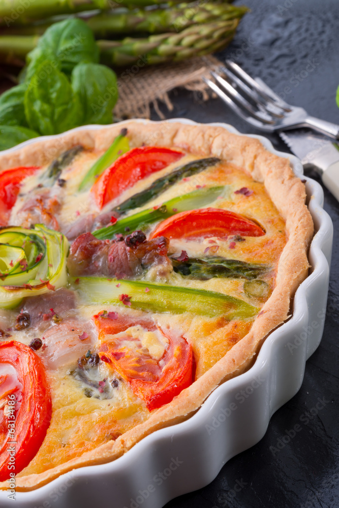 green asparagi Tart with eggs and tomato green asparagi Tart with eggs and tomato