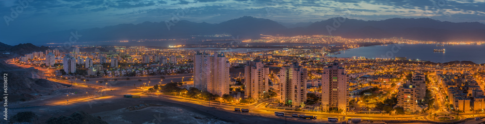 Fototapeta premium Panoramic view on Eilat (Israel) and Aqaba (Jordan)