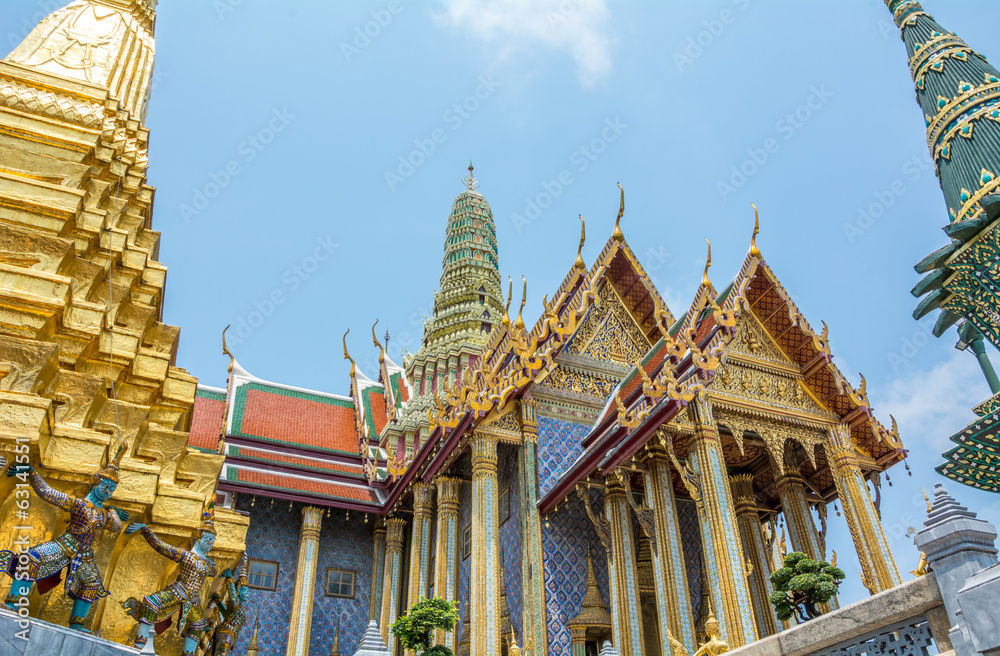 Fototapeta premium Temple of The Emerald Buddha 1