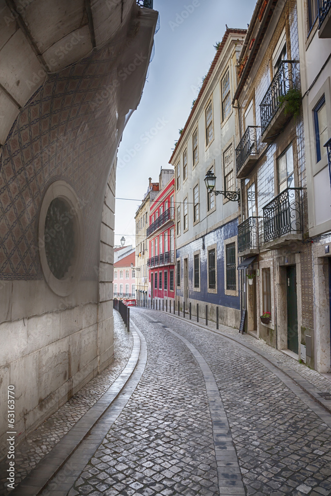 Obraz premium Lisbon's city street