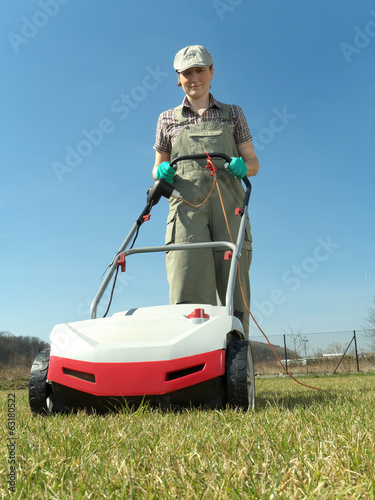 Fotografía Lawn scarifying