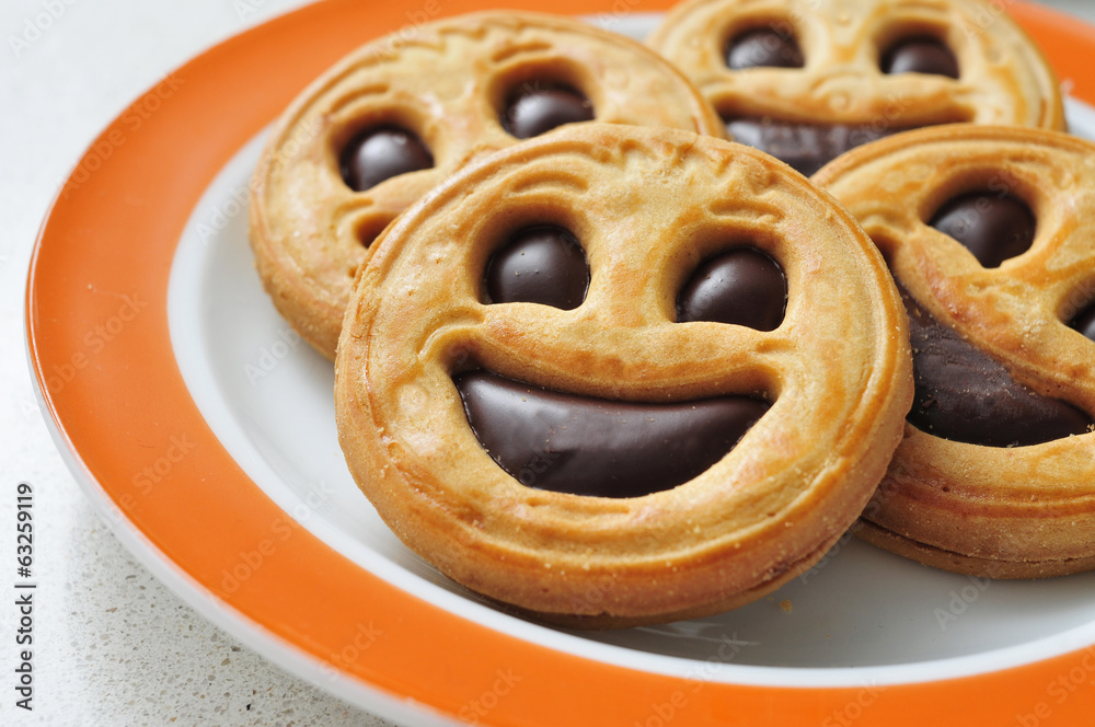smiley biscuits