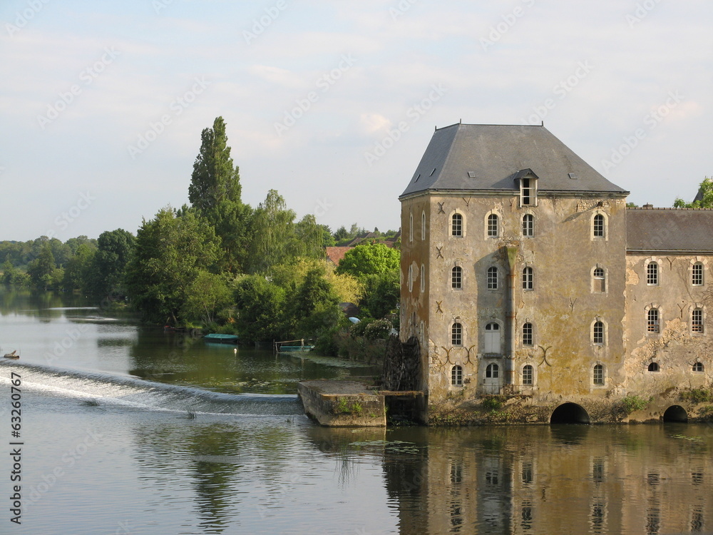 Obraz premium Pays de la Loire - La Sarthe à Parcé sur Sarthe