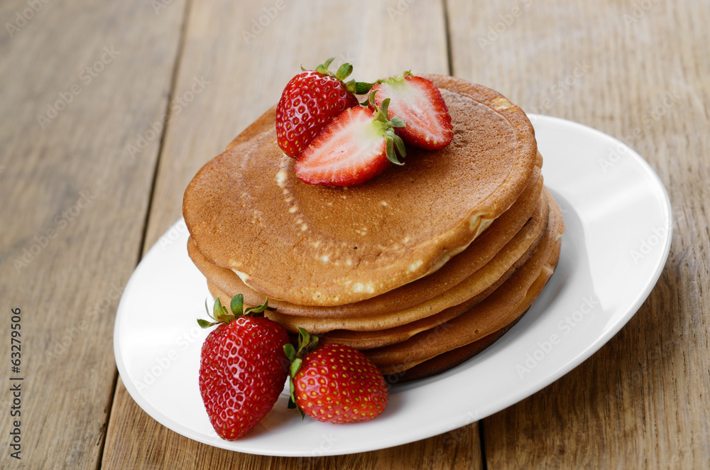 Ready to eat pancakes with strawberry Ready to eat pancakes with strawberry