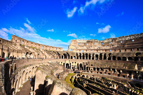 Obraz na plátně colosseum or coloseum at Rome Italy with Sunny Sky