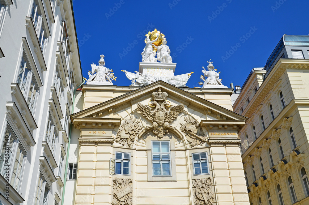 Fototapeta premium altes bauwerk in wien