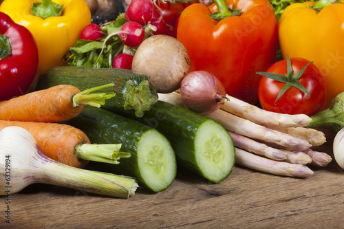 Gesunde Ernährung mit frischen Gemüse