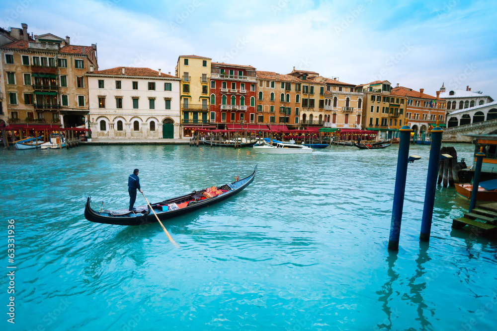 Gondolier in gondolla in Venice