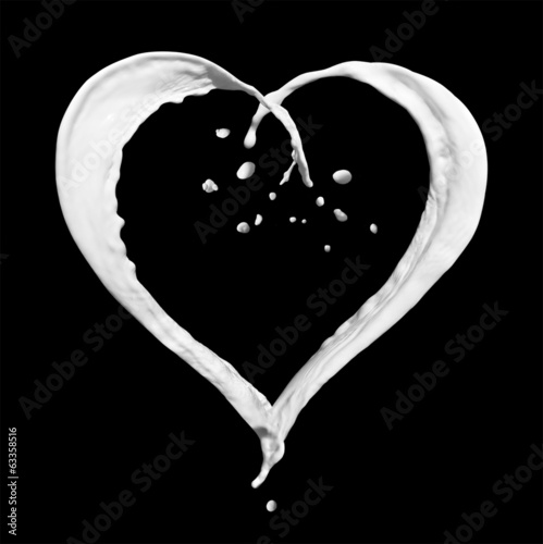 Heart of milk splashes
