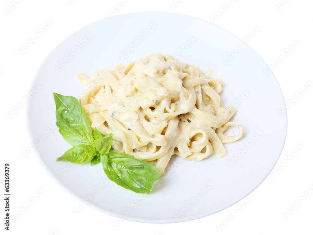 fettuccine with grated cheese