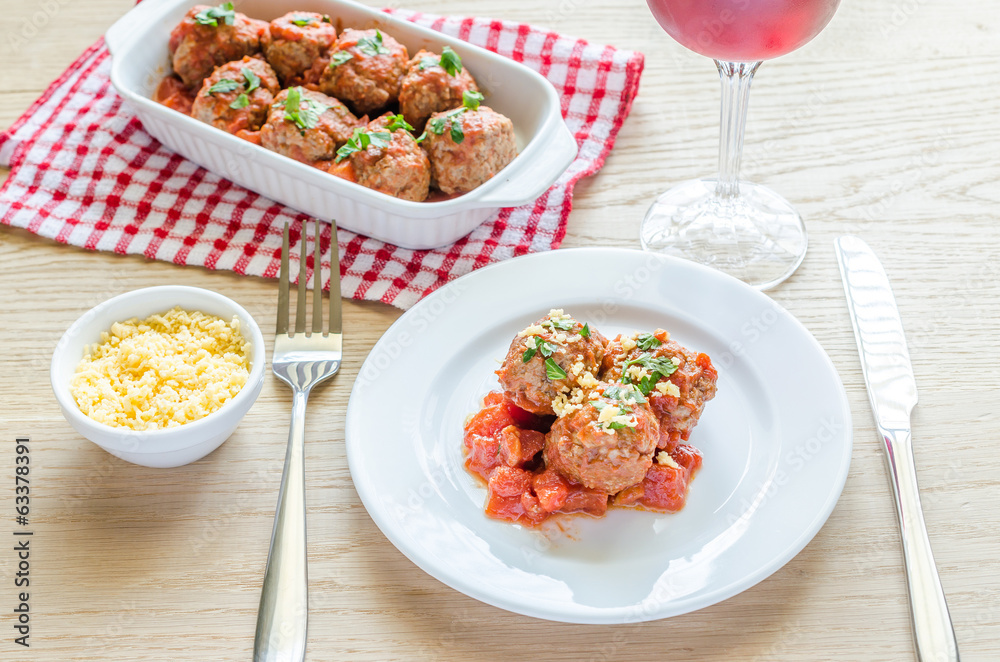 Meatballs with tomato sauce and parmesan