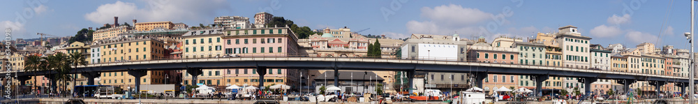 Pont routier à Gênes