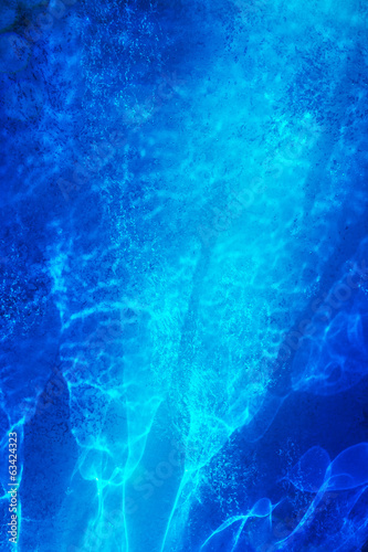 Blaue Reflektionen
