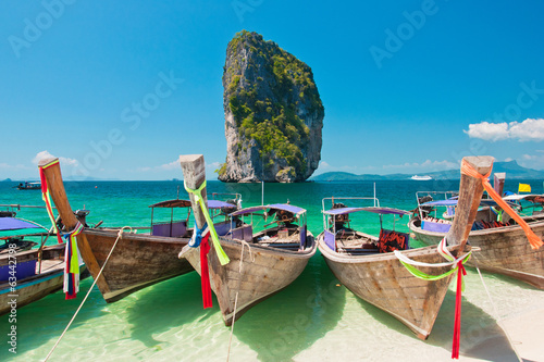 Fototapeta Beautiful Beach & Longtail Boats at Krabi, Thailand