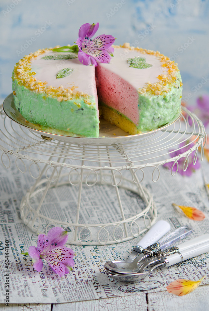 Cake with strawberry mousse and basil Cake with strawberry mousse and basil