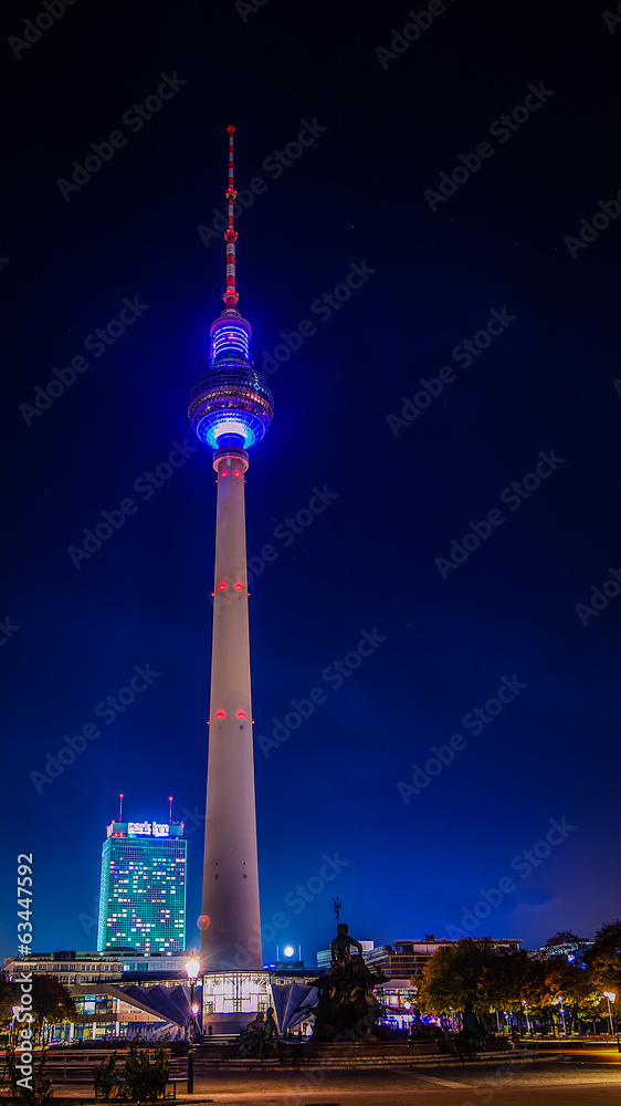 Obraz premium Berlin - Fernsehturm