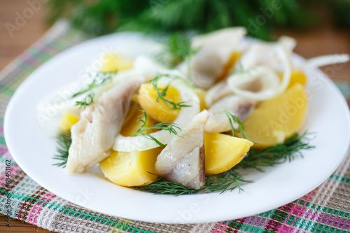 salted herring with boiled potatoes