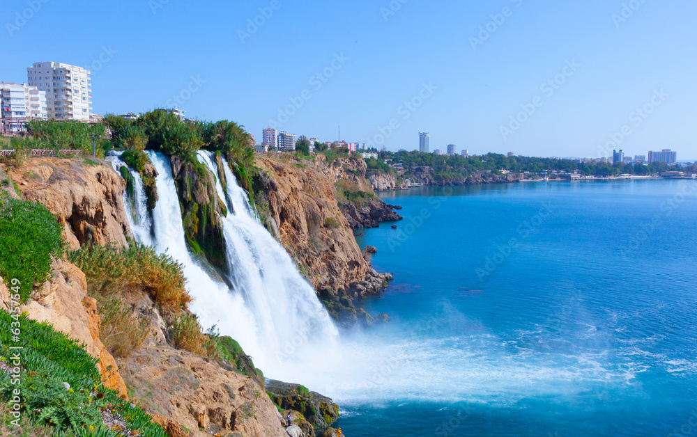 Naklejka premium Wodospad Antalya, Turcja