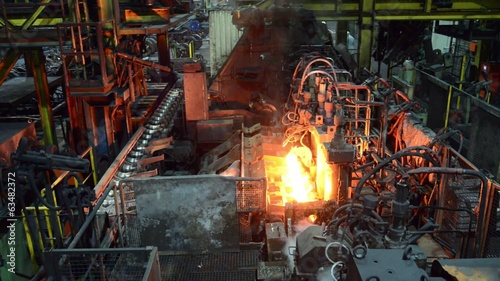 Herstellung im Rohrwerk // Pipe Mill