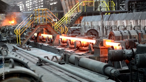 Herstellung im Rohrwerk // Pipe Mill